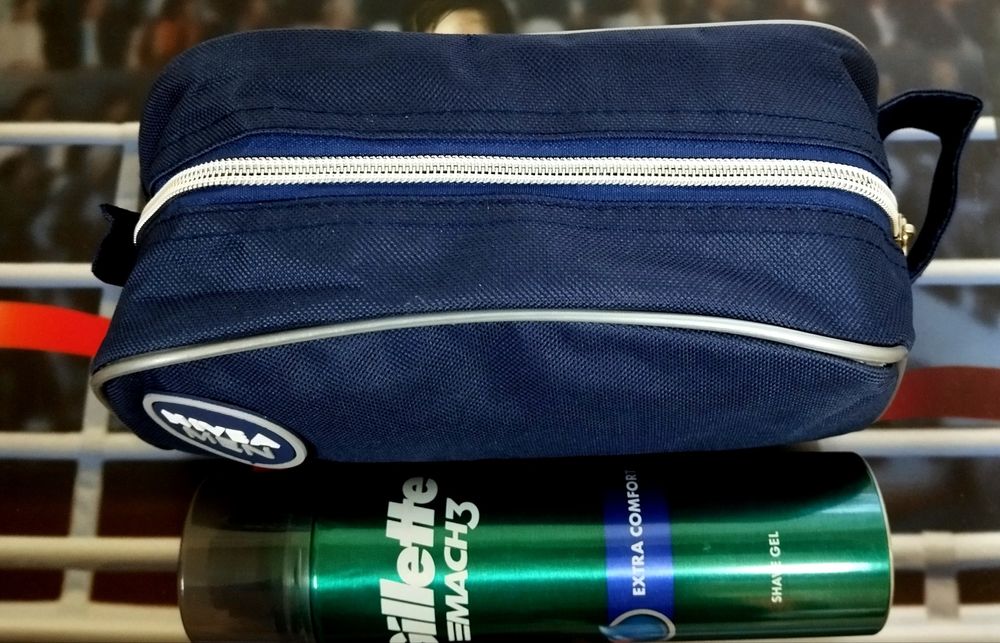 Косметичка чоловiча мужская несесер