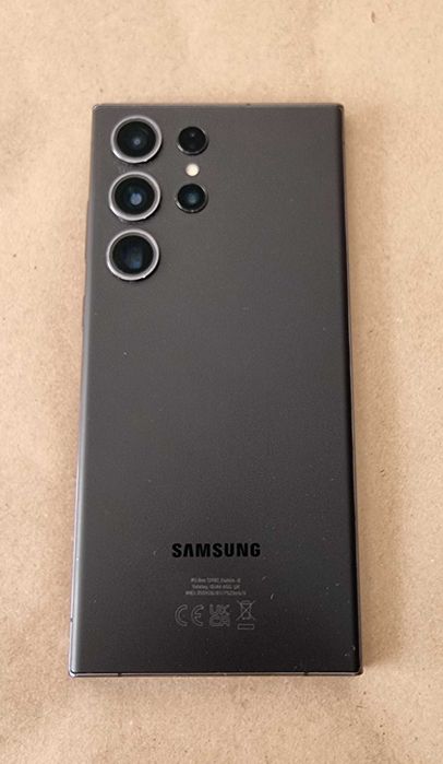 Samsung S23ultra 256gb.  Ótimo estado.