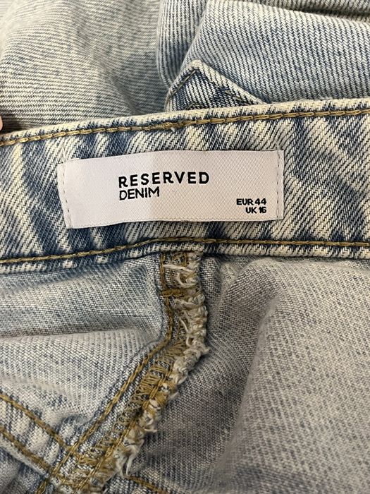 Світлі джинси розмір м-л Reserved