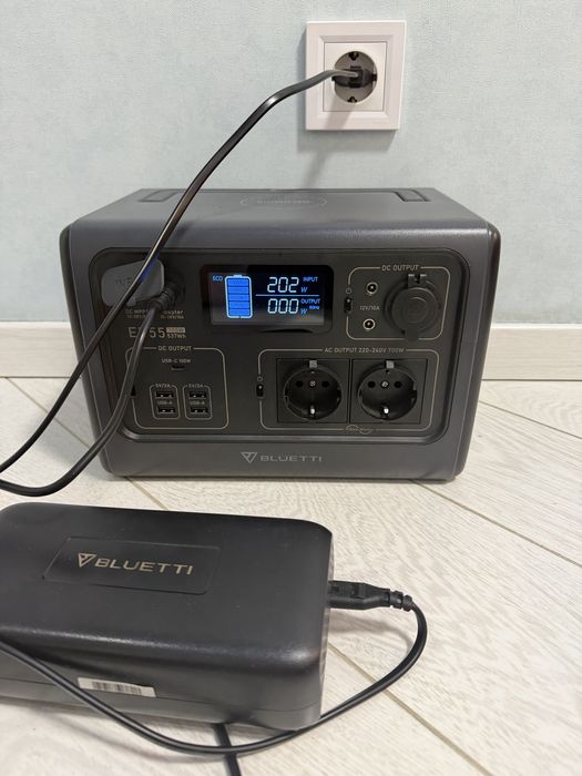 Зарядна станція Bluetti
