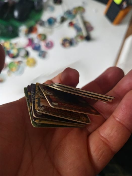 Gormiti tazos quadrados