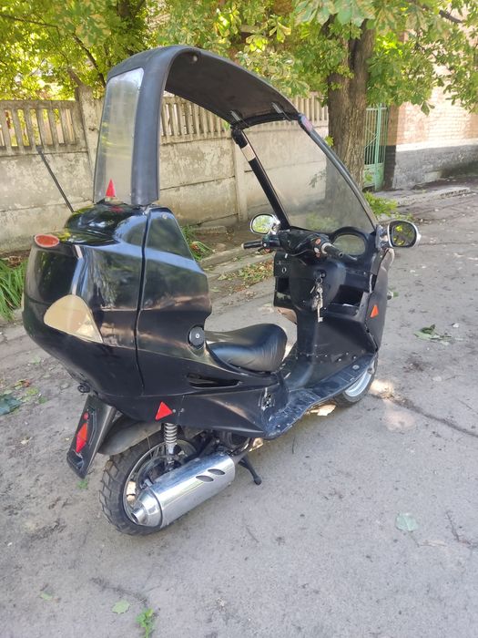 Продам скутер 150 куб