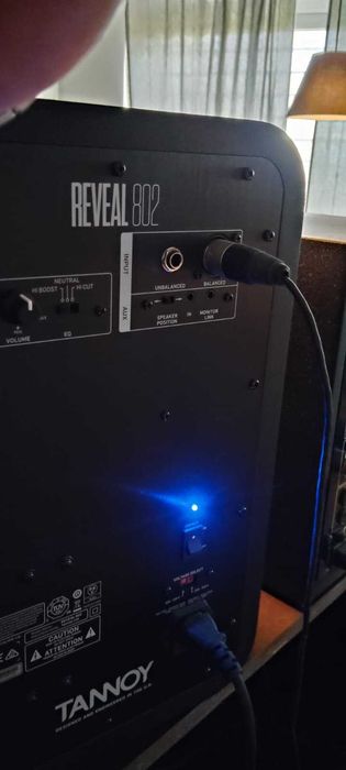 MONITORES DE AUDIO Tannoy Reveal 802 - pouco usado em exelente estado