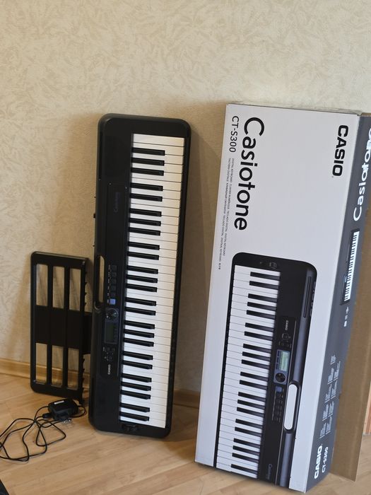 Casio CT-S300 синтезатор оригінал