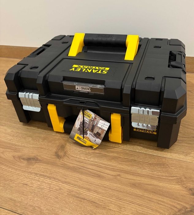Skrzynia narzędziowa walizka Pro-Stack II Stanley