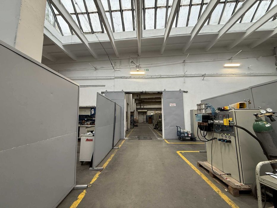 Hala usługowa_1294m2_ul.Kromera