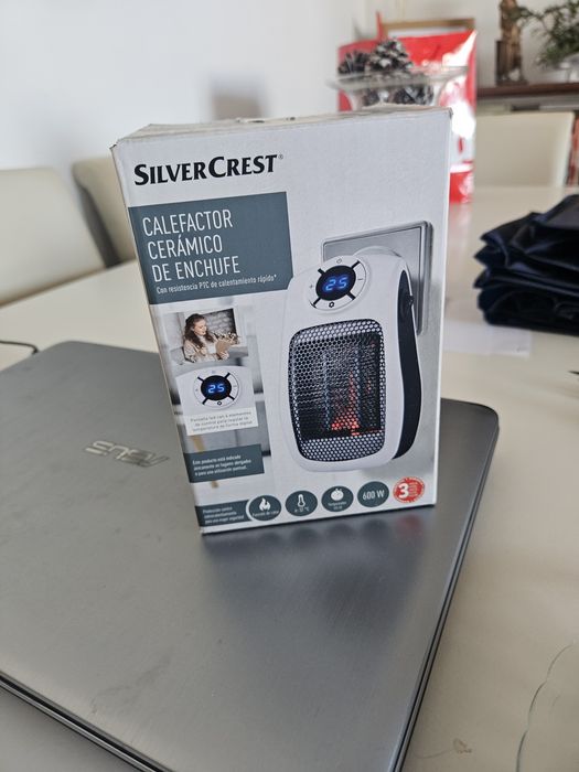 Aquecedor pequeno e outros artigos