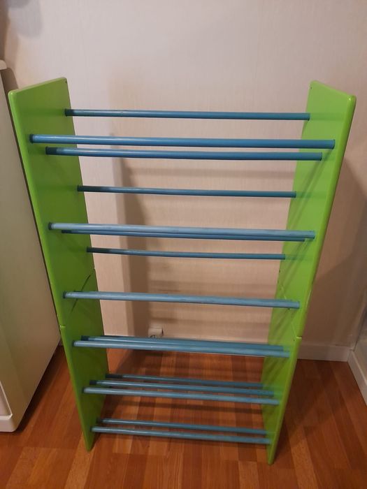 2 sapateiras para quarto criança marca Livorno