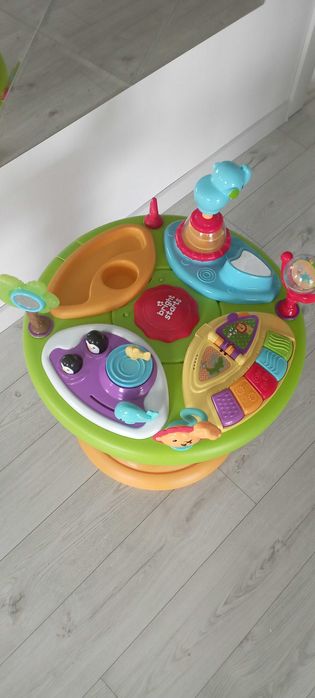 Chodzik stolik bright starts