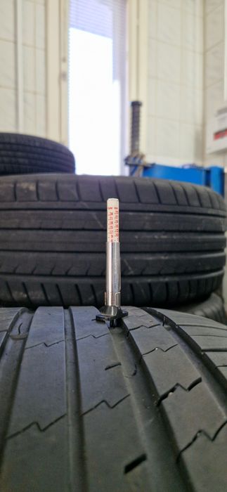 Продам гуму 285-45-21 літо 2 шт.