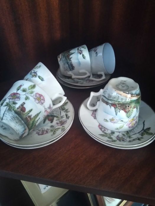 Conjunto cafe vista alegre (incompleto)