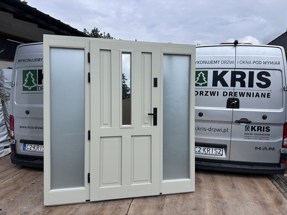 Drzwi zewnętrzne drewniane z doświetlami Na wymiar montaż Cała Polska