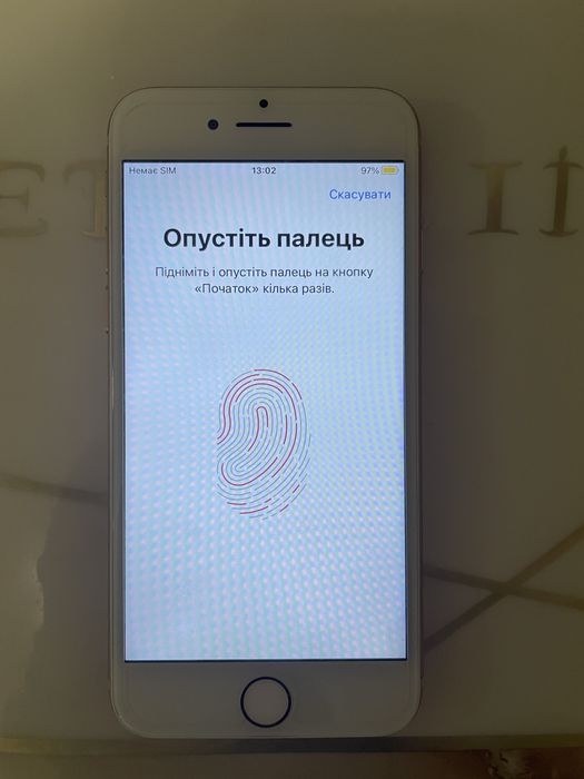 Продам Iphone 8 64 GB в робочому стані