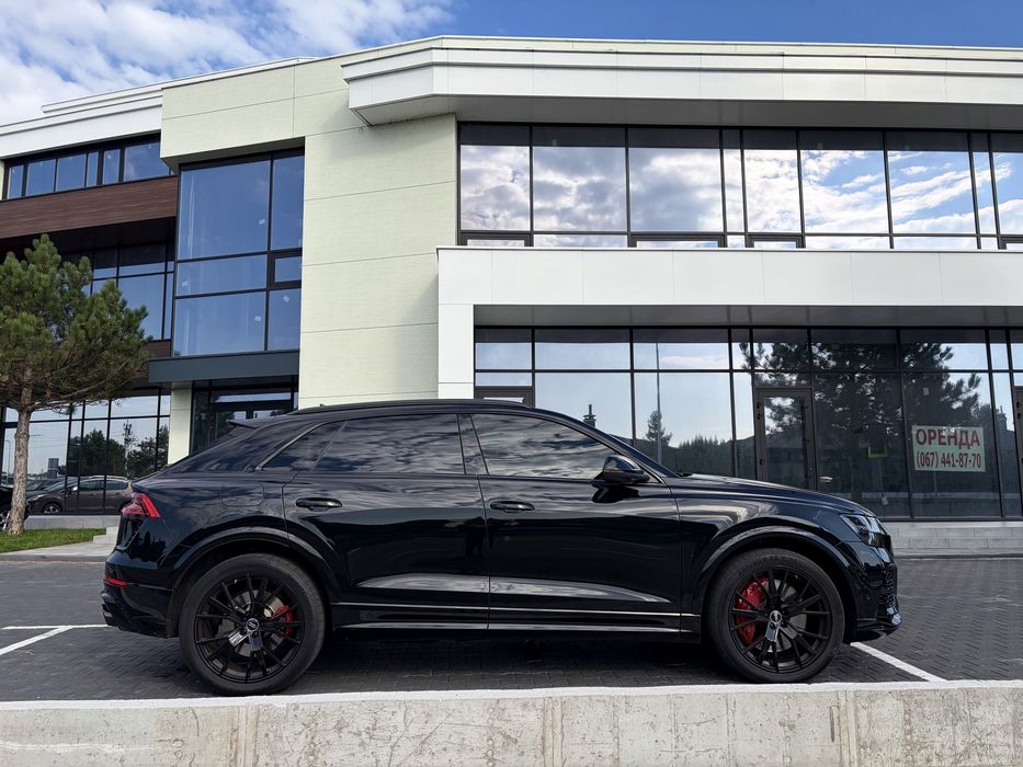 Audi RS Q8 4.0 TFSI MHEV S-tronic 600 л.с. quattro Exclusive