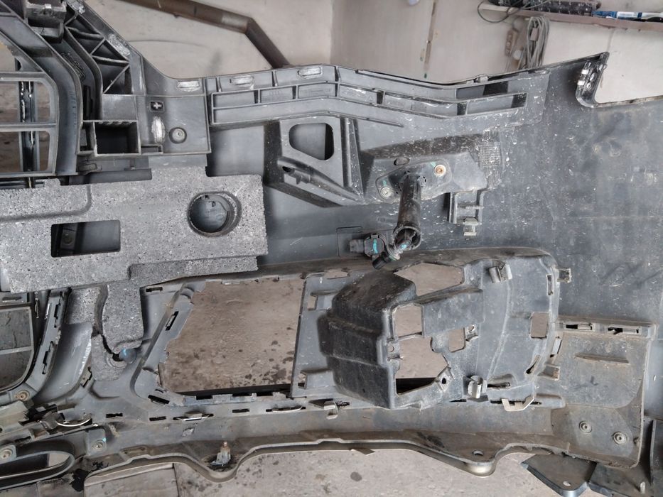 Бампер передній Аudi A6C7 Allroud