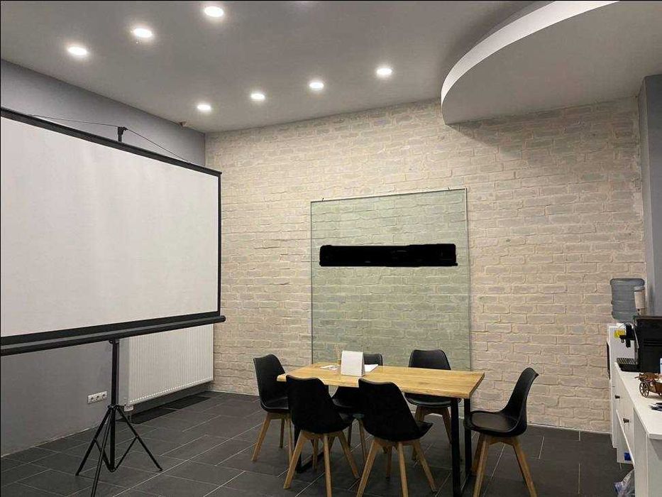 Аренда фасадного помещения на Балковской/Мельницкой! 1V8