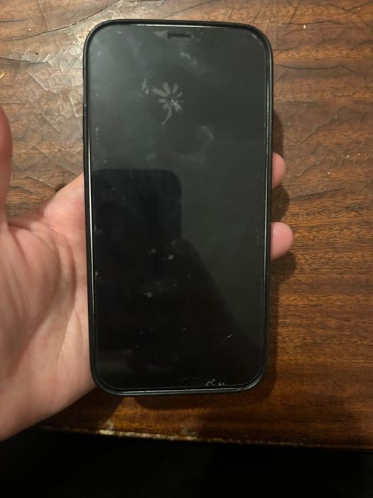Iphone 12 em muito bom estado