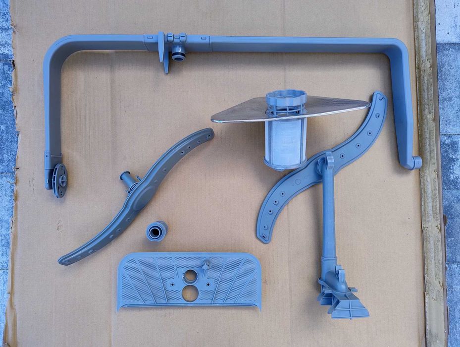 Ramię zmywarki Whirlpool ADPF 851 IX spryskiwacz śmigło filtr