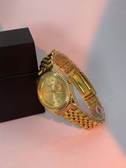 Złoty zegarek ekskluzywny