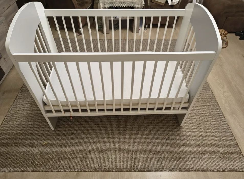 Łóżeczko dziecięce