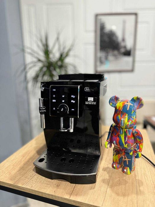 Кофемашина DeLonghi ECAM 13.123