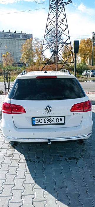 Пассат б7 універсал 2012р.