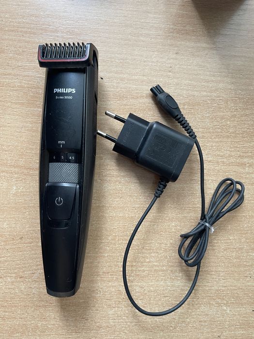 Бритва,тример, машинка для стрижки Philips series 5000 bt5200