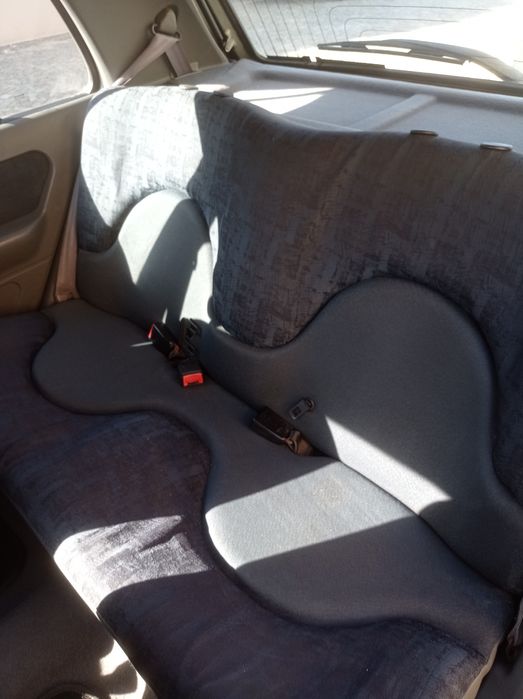 Renault Clio 1997 - 1000€ (negociável)