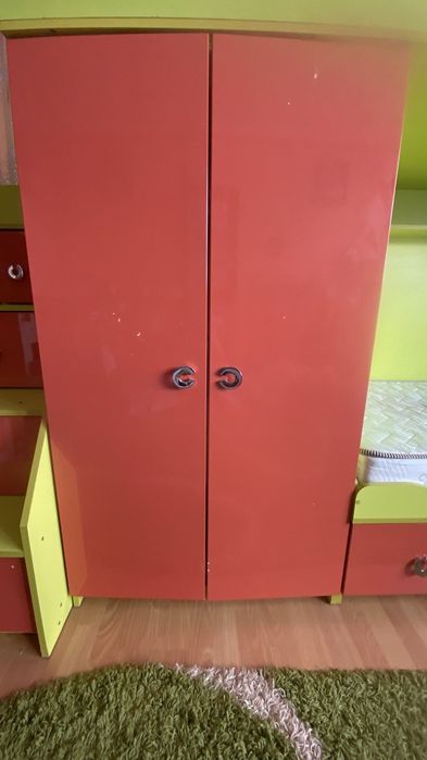 Продам дитячу спальна для двох дітей разом з  ортопедичними матрасами