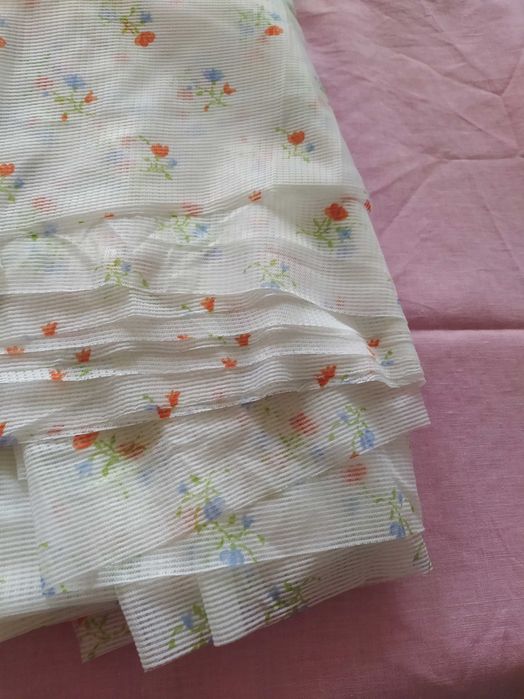 Ładny materiał na zasłonki Poliester 100%