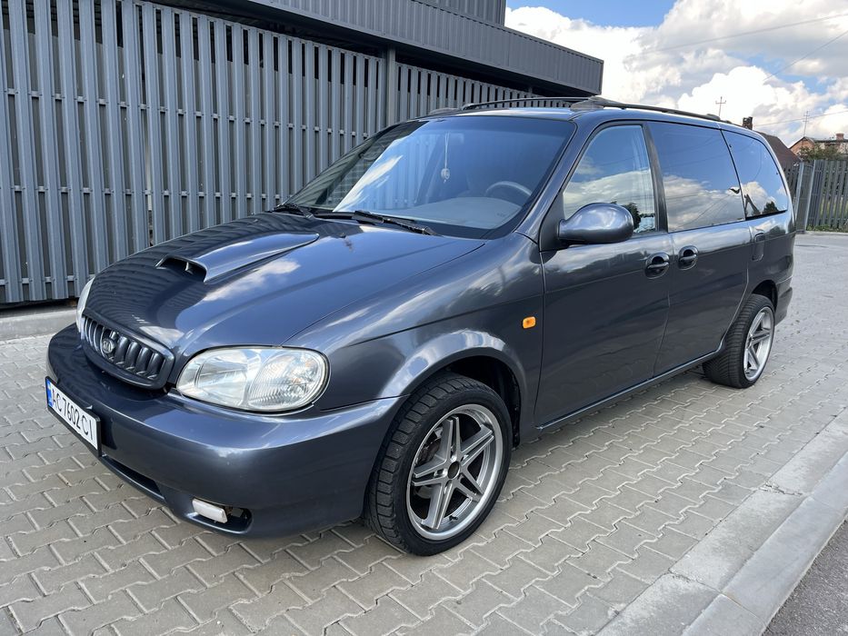 Kia Carnival  2.9 дизель