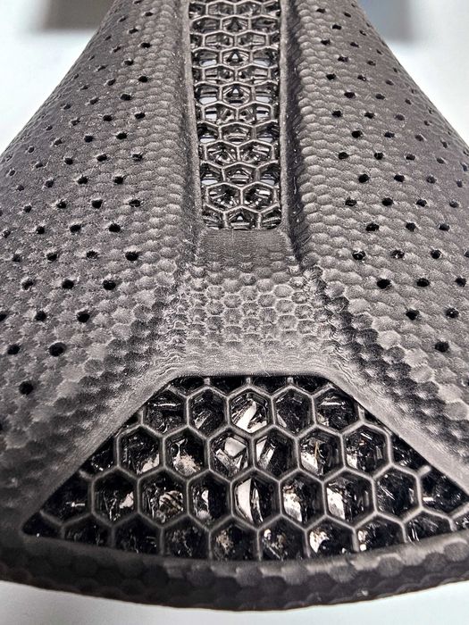 Siodełko Specialized Phenom Pro Mirror 3D 143mm  Okazja !