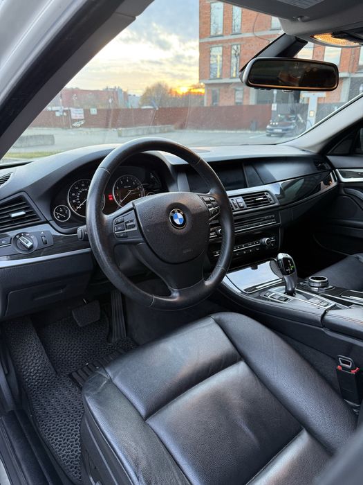 BMW 5 series 528i  F10