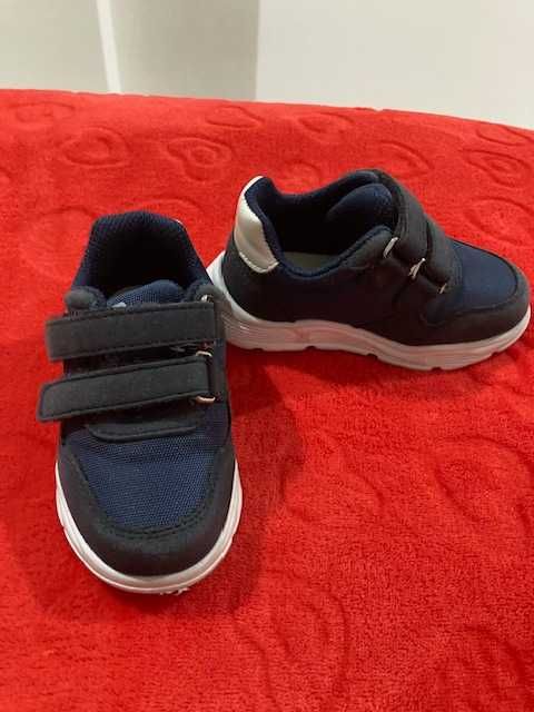 Chicco brand baby sneakers, size 23