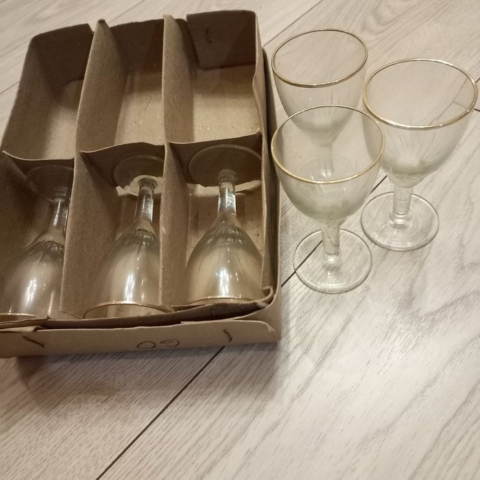 Стопки маленькі 8 штук 100гр.