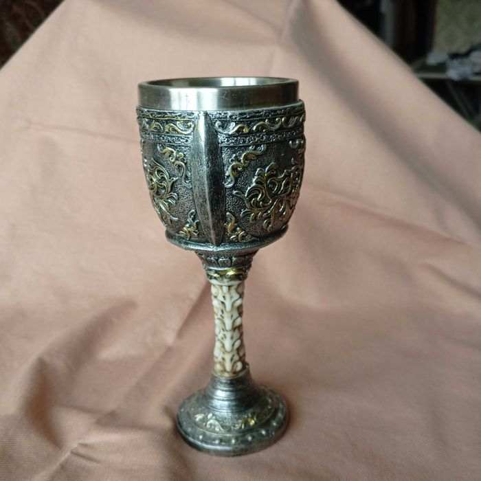 Бокал "Мефистофеля" декоративный 180 г. Новый.