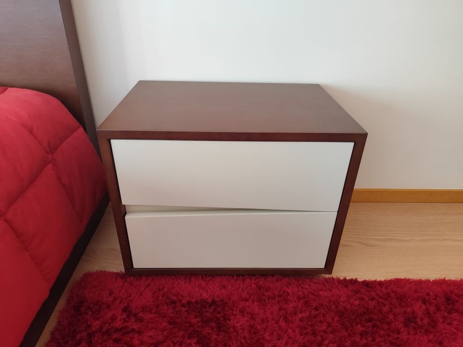 Quarto completo com colchão
