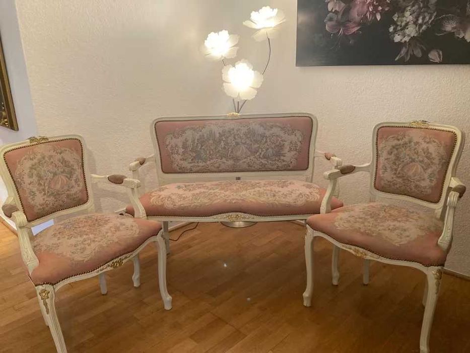 антикварні дивани барокко