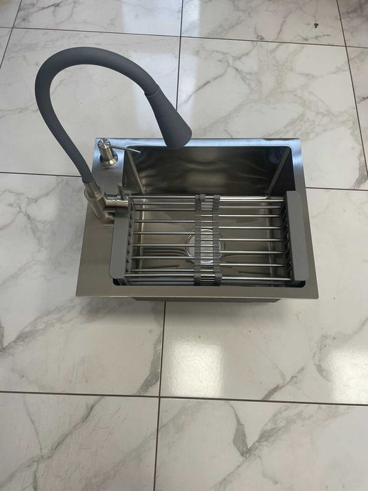 Мойка Lidz 4050 см серая и смеситель с гибким изливом, Lidz