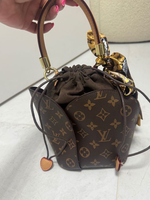 Torebka Louis Vuitton tulipan