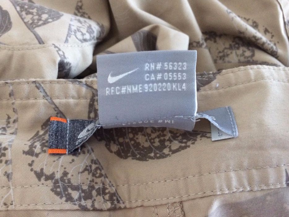 Calções praia Nike ACG (tam 36)