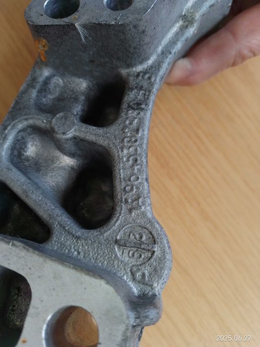 Apoio motor citroen berlingo