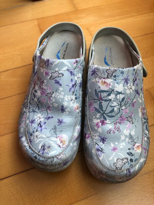 Sandálias profissional de saúde M