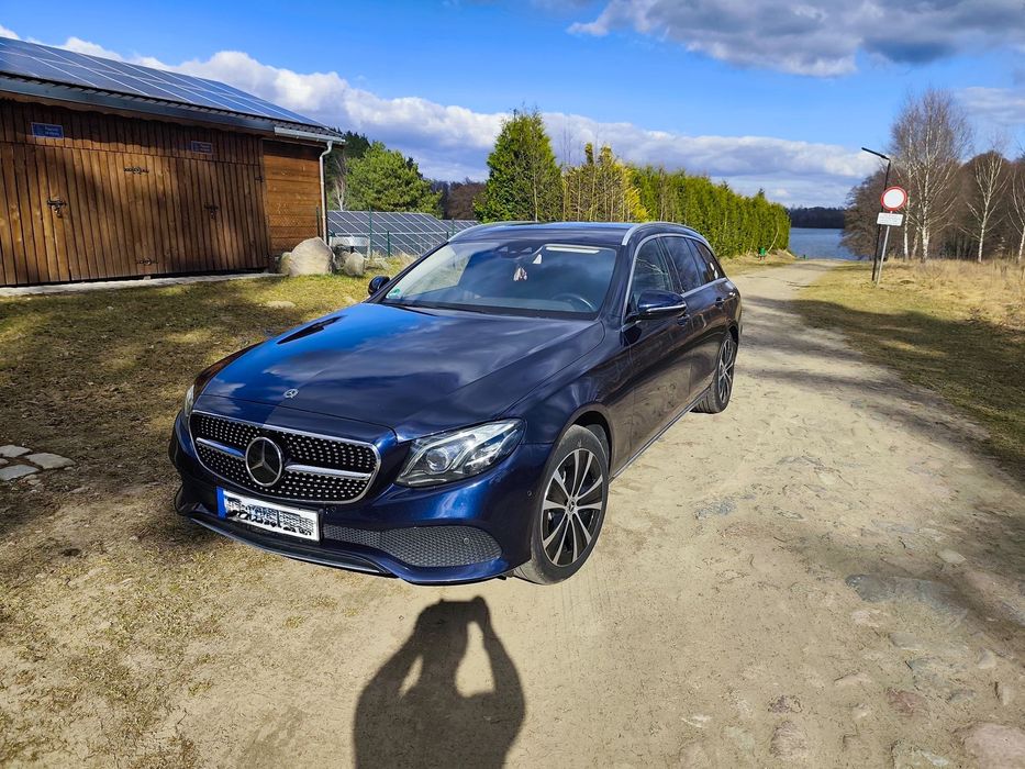 Mercedes-Benz Klasa E W213 Multibeam pełne wyposażenie