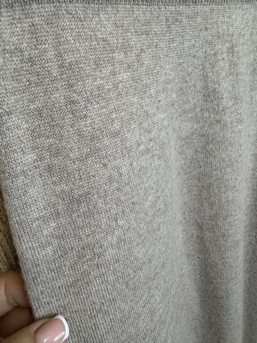 довга юбка , спідниця з натуральної меріносовоі вовни Massimo Dutti