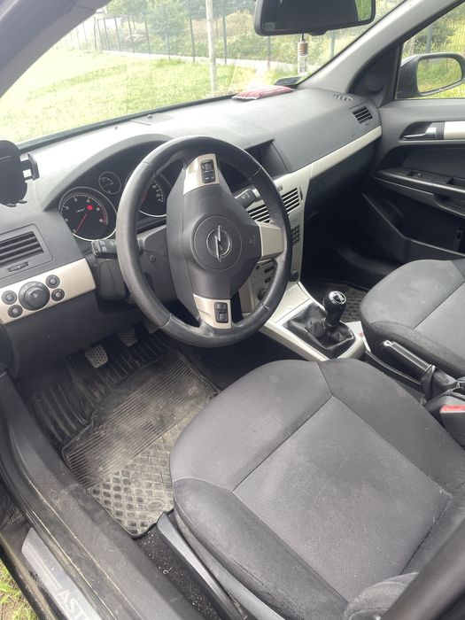 Opel astra h 1.9 cdti 120 km