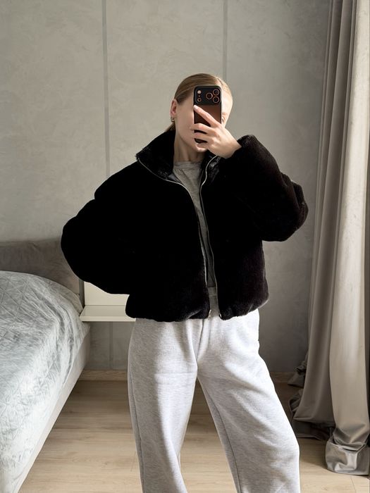 Стильна куртка зі штучного хутра Pull&Bear