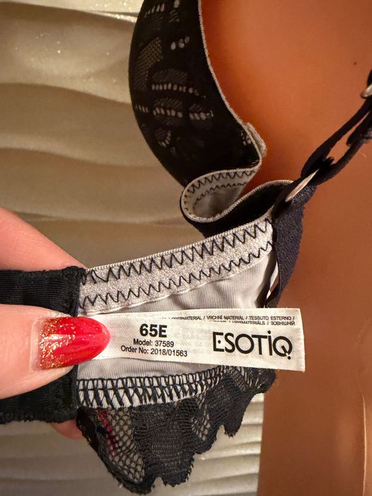 Esotiq biustonosz 65E Push-Up