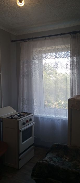Продам отличную 1 комнатную квартиру на 9 квартале Терновского района.