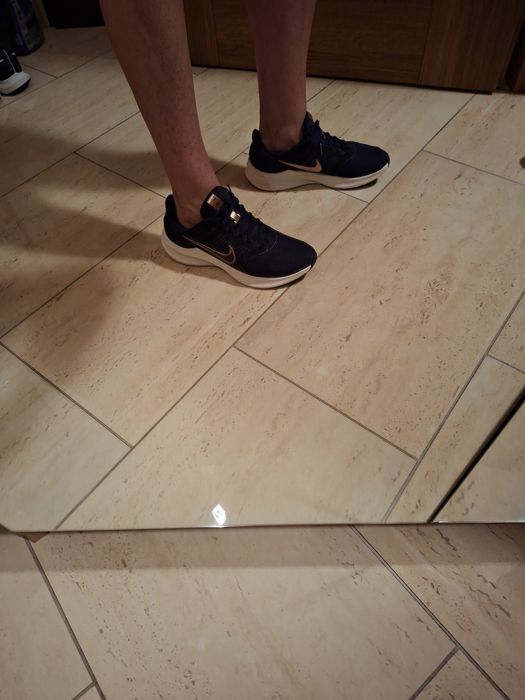 Jak nowe buty sportowe Nike rozmiar 38.5